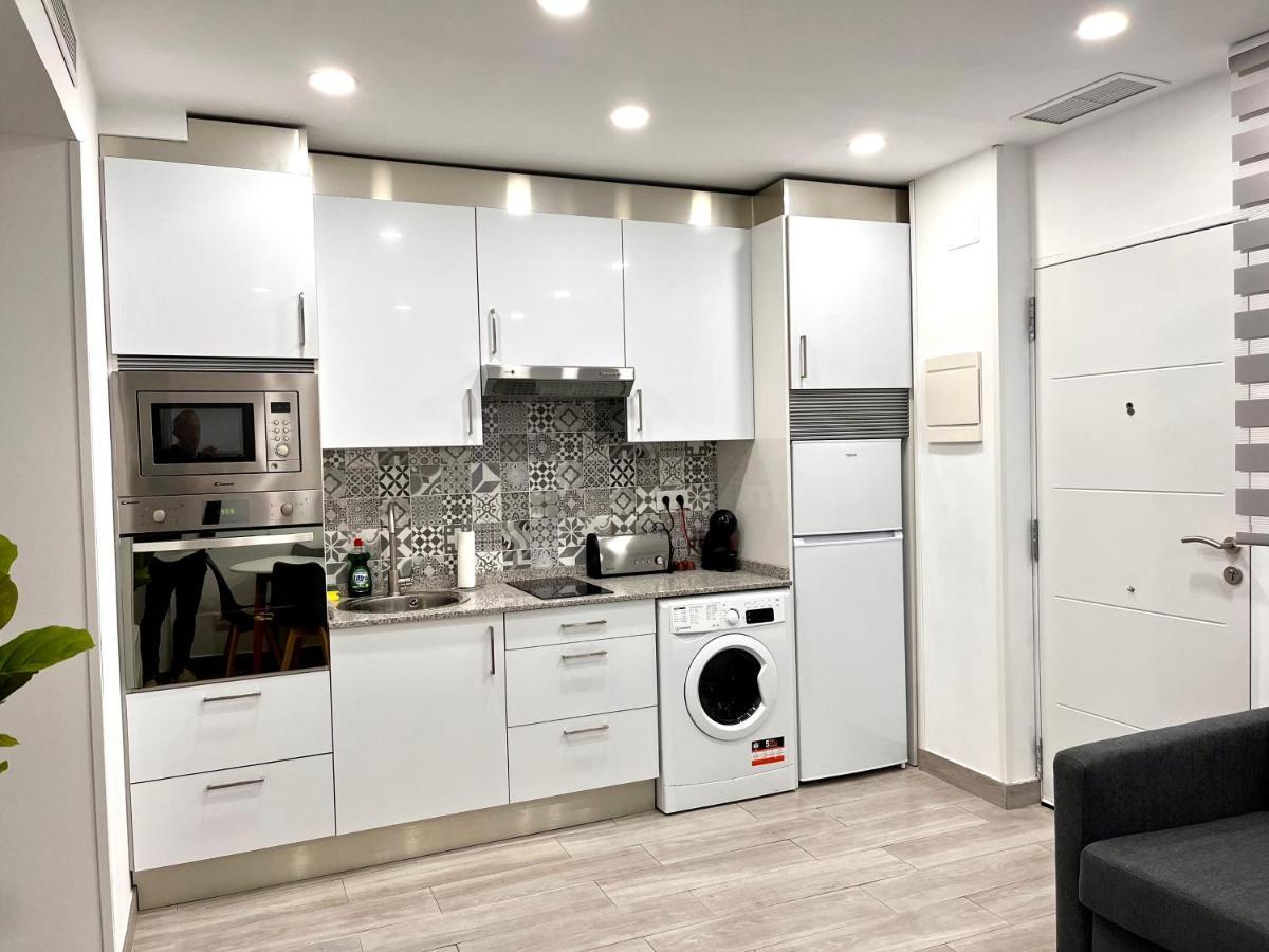 Maximilian Dreams 2 Apartment Мадрид Екстериор снимка